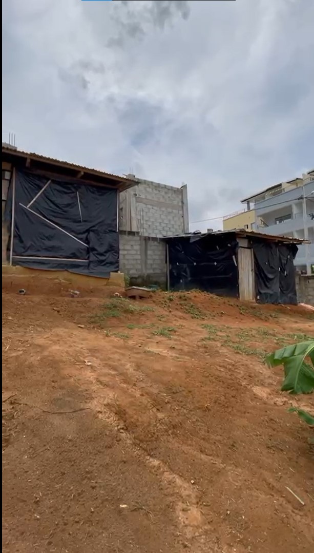 A VENDRE : 500 M² - RIVIERA FAYA